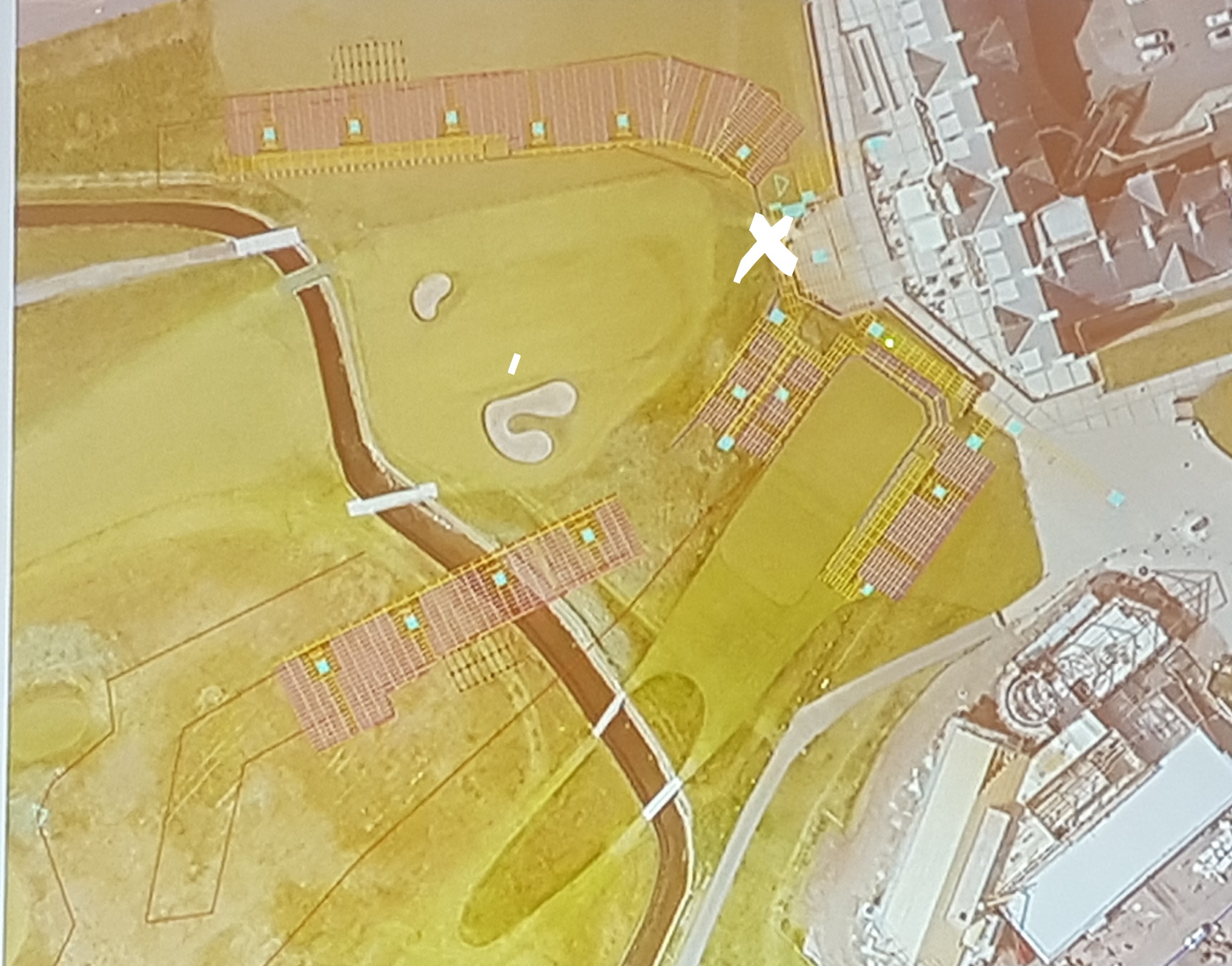An R & A graphic of the 1st tee & 18th green at Carnoustie and ‘x’ marking where media will be allowed to gather and watch those putting out.